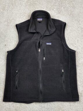 Patagonia Black Vest Mens size XL Vintage VTG Y2K REI Hiking city Office work